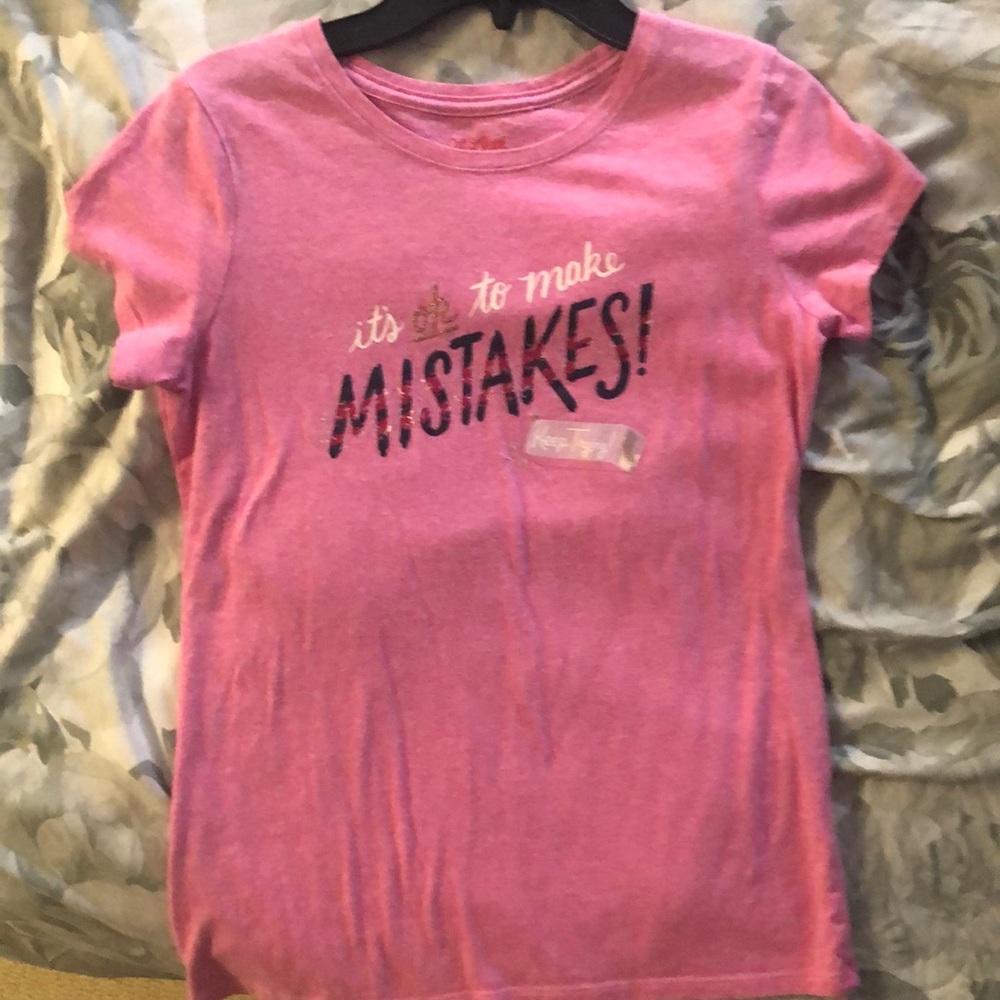 Girls t-shirt, never wore perfect condition
